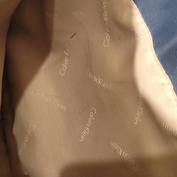 CALVIN KLEIN Nylon Belfast Messenger Bag - Picture 11 of 14